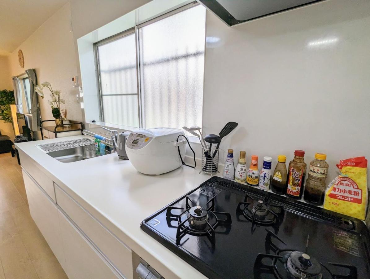 Tsukiyume Kan - House With Parking, 10Mins To Usj, Tennoji, Namba Ōsaka Exterior foto